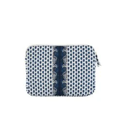 Pochette AÏPADOU La Mouche Bleu Fond Blanc