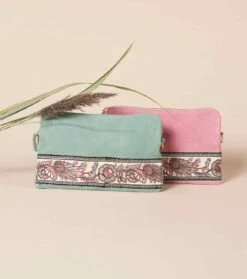 Pochette CAMARINA Vert Sauge