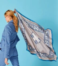 Carré En Twill De Soie PETIT CACHEMIRE Beige 90 X 90 Cm