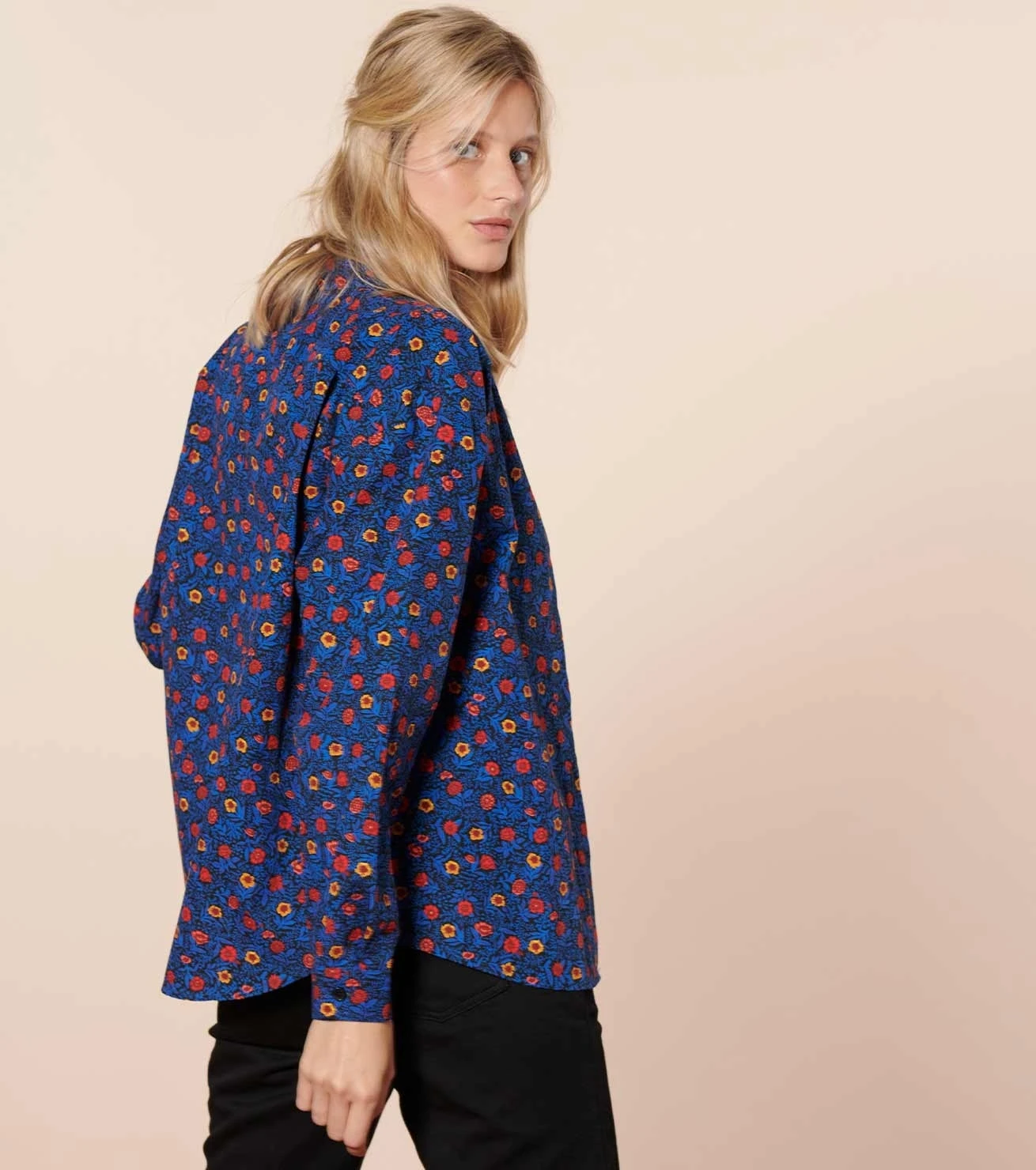 Chemise LENA Reine D'Arles Noir Bleu 1 Chemise LENA Reine D'Arles Noir Bleu