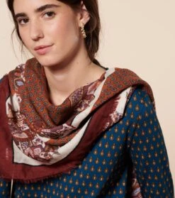 Châle En Laine Et Soie PARADISO Châtaigne 140 X 140 Cm 5 Châle En Laine Et Soie PARADISO Châtaigne 140 X 140 Cm -Mode Vêtements Magasin chale paradiso chataigne.1