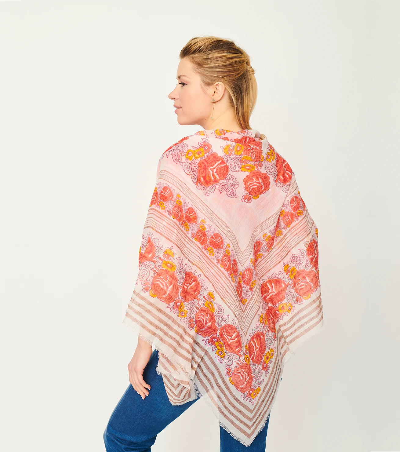 Châle En Coton CHANTAL 135 X 135 Cm Camel & Rose 2 Châle En Coton CHANTAL 135 X 135 Cm Camel & Rose – Image 2