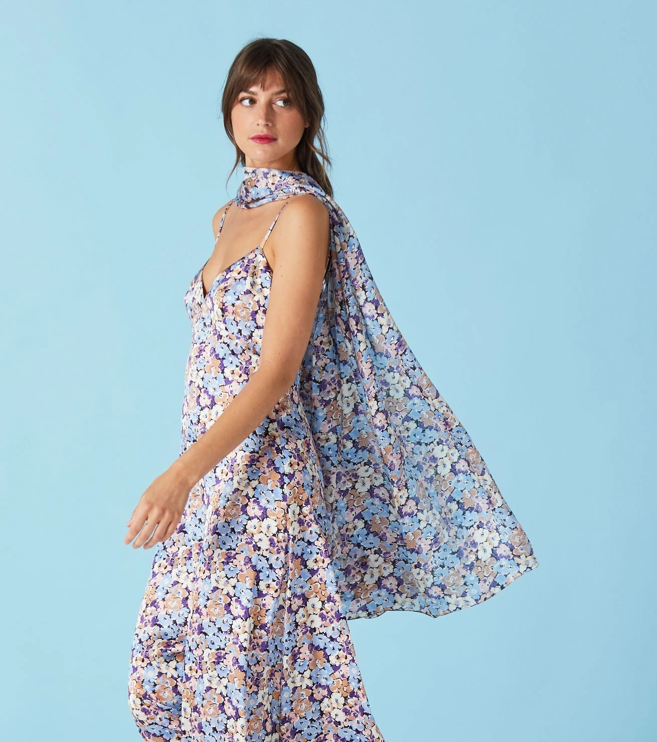 Etole En Soie FLORENTINE Ciel 65 X 190 Cm 2 Etole En Soie FLORENTINE Ciel 65 X 190 Cm – Image 2