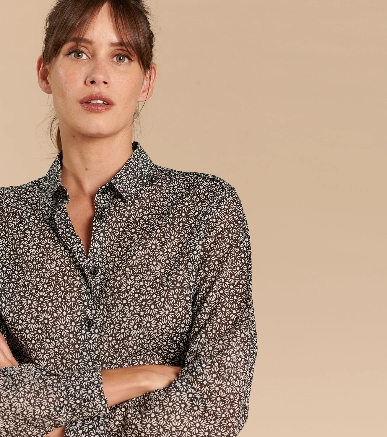 Chemise ELINA Marguerite Noir Et Blanc 1 Chemise ELINA Marguerite Noir Et Blanc