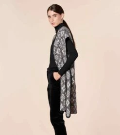 Gilet GIOVANNA Mosaïque Grand Nacre Noir -Mode Vêtements Magasin gilet giovana