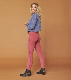 Mode Vêtements Magasin 25 Pantalon NICO Velours Milleraies Rouge