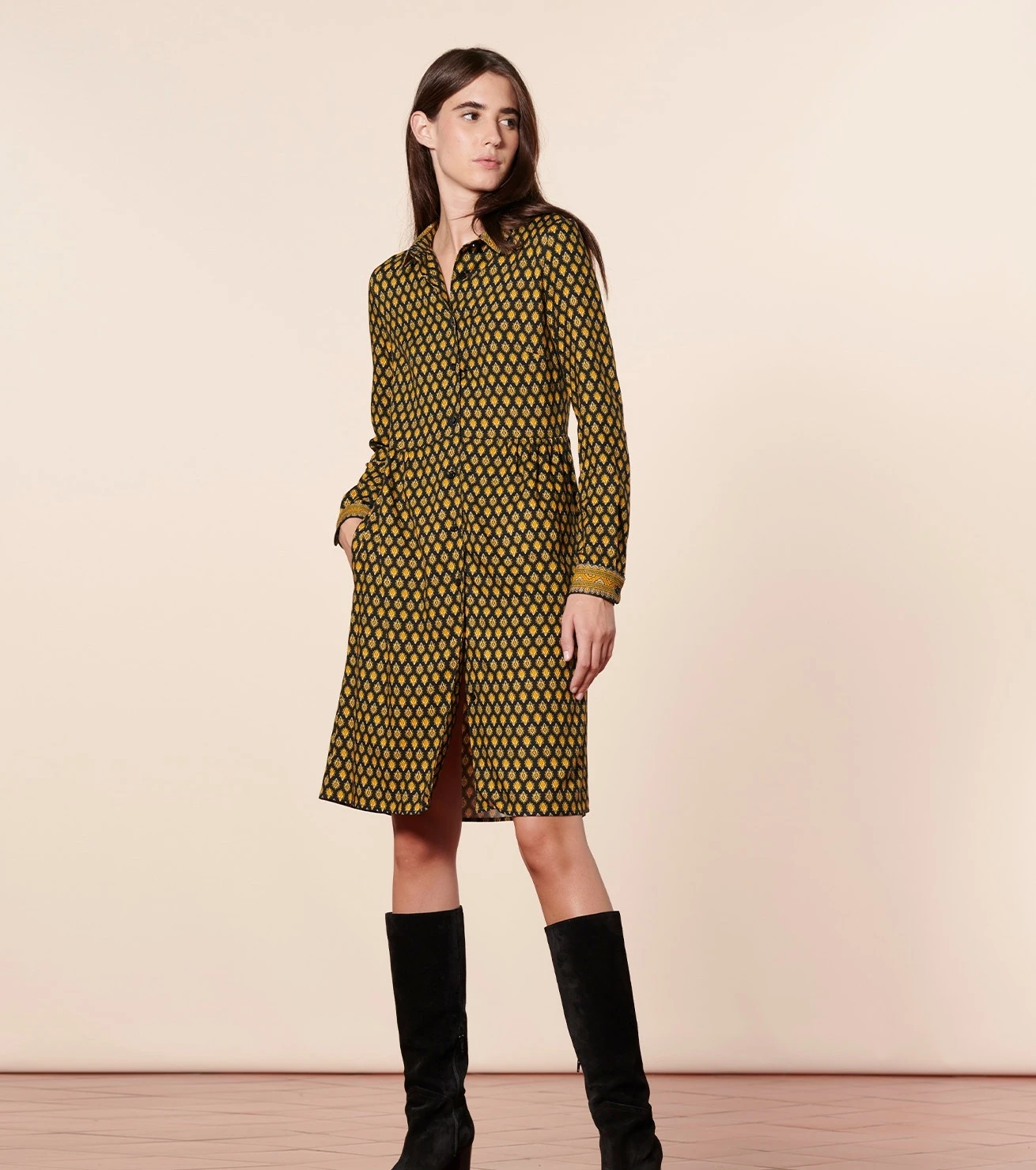 Robe FRANCE Petit Royal Noir Ocre 2 Robe FRANCE Petit Royal Noir Ocre – Image 2