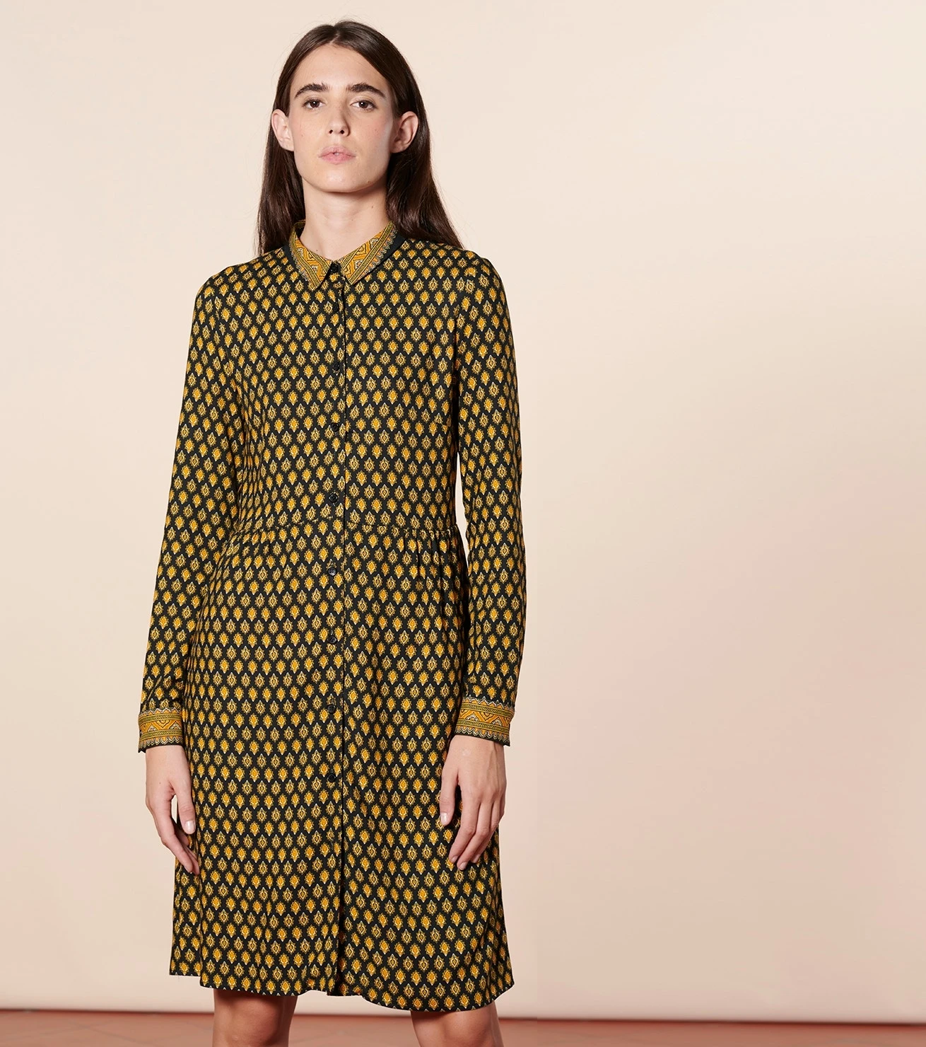 Robe FRANCE Petit Royal Noir Ocre 3 Robe FRANCE Petit Royal Noir Ocre – Image 3