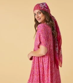 Châle En Mousseline De Soie PARADISO Rose Rouge 135 X 135 Cm -Mode Vêtements Magasin robe gaia max.2 1