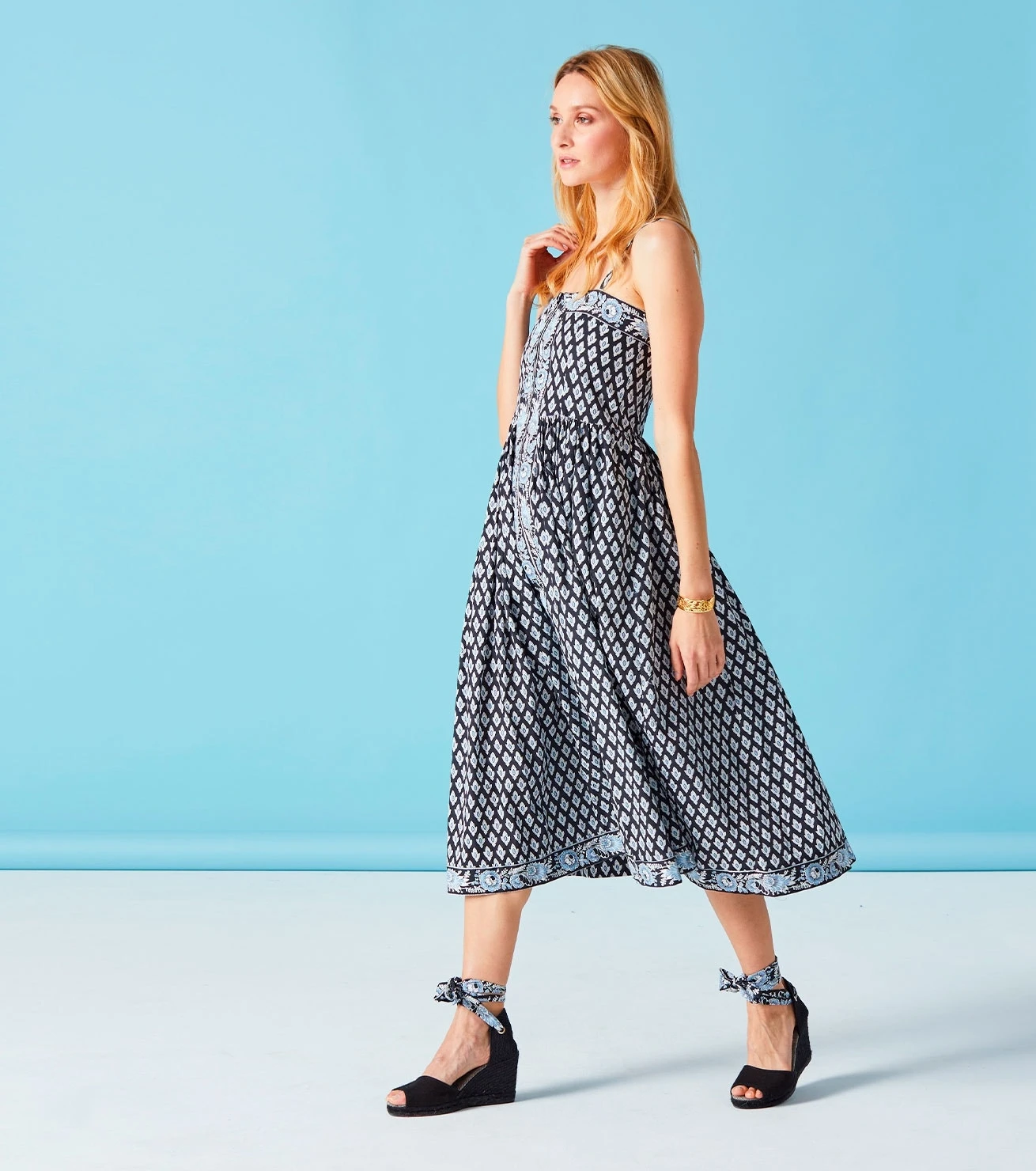 Espadrilles JULINA Le Petit Artichaud Noir Ciel 4 Espadrilles JULINA Le Petit Artichaud Noir Ciel – Image 4