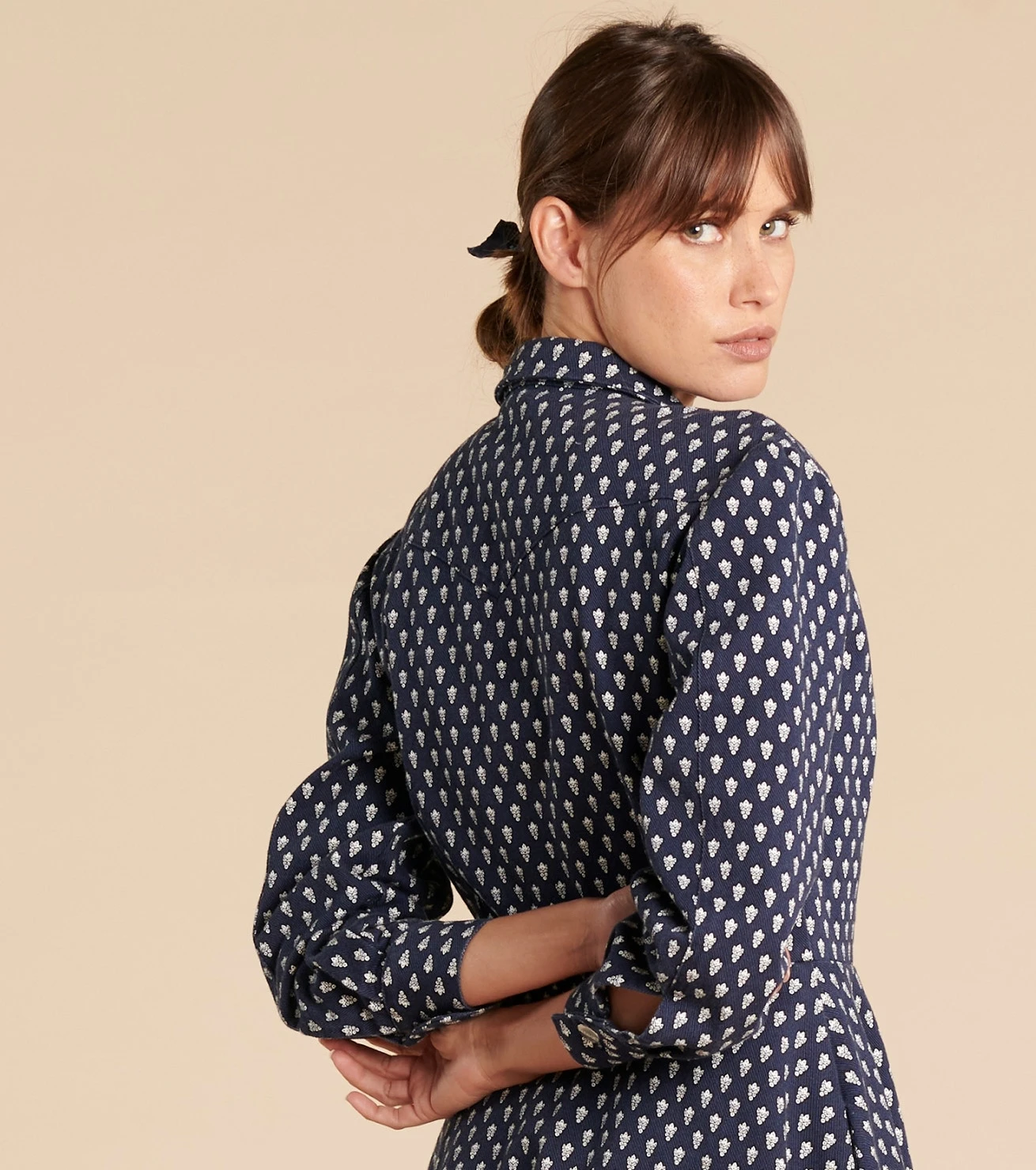 Robe LALLIE Mouche Marine 5 Robe LALLIE Mouche Marine – Image 5