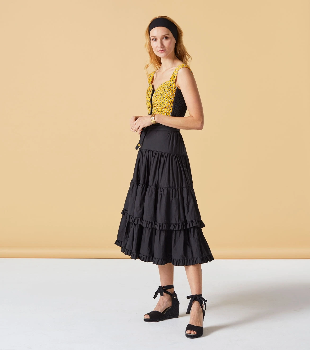 Top GYSELE Mouche Bouton D'or 1 Top GYSELE Mouche Bouton D'or